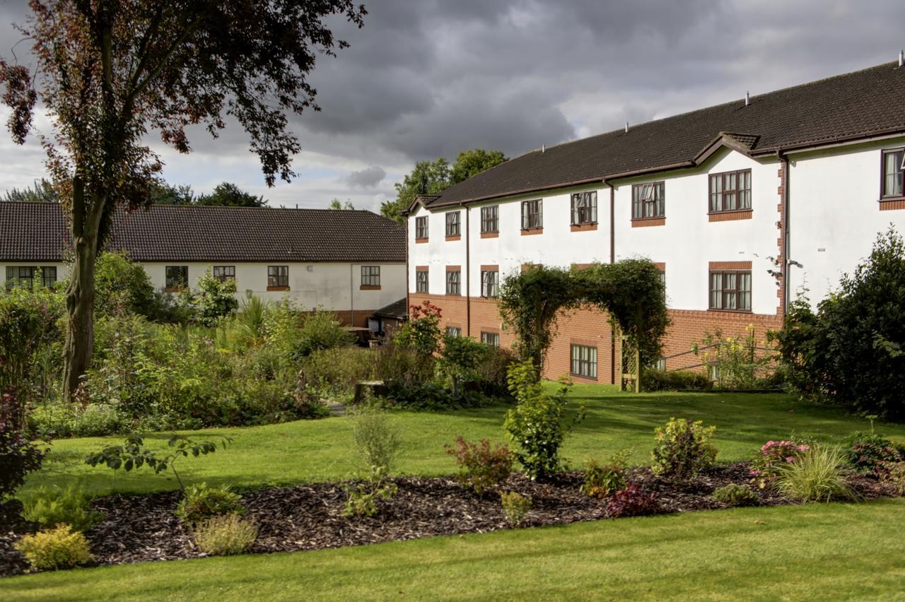 Best Western Plus Ullesthorpe Court Hotel & Golf Club Лътъруърт Екстериор снимка
